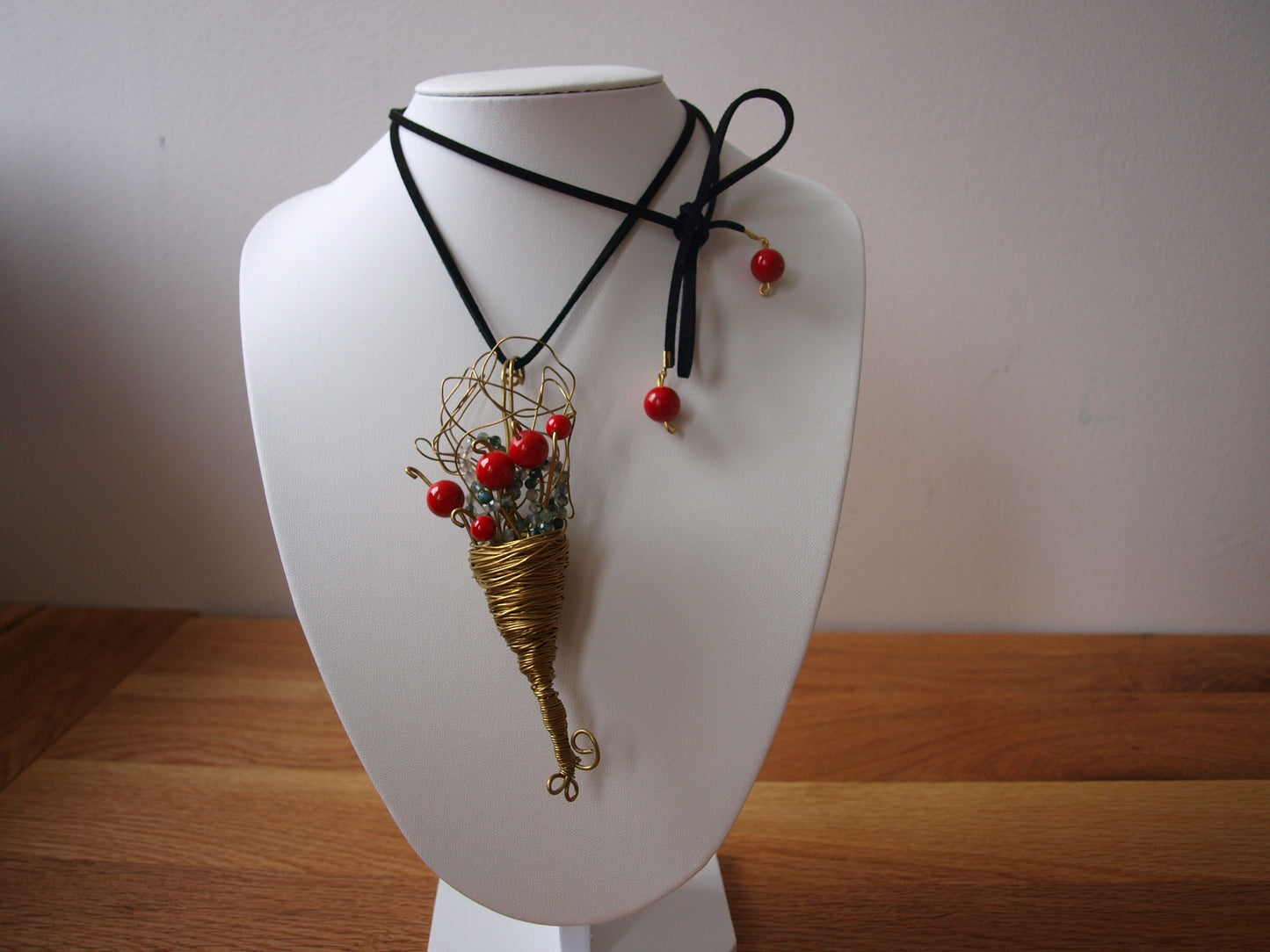 Unikatni nakit/Ogrlica buket/UN18